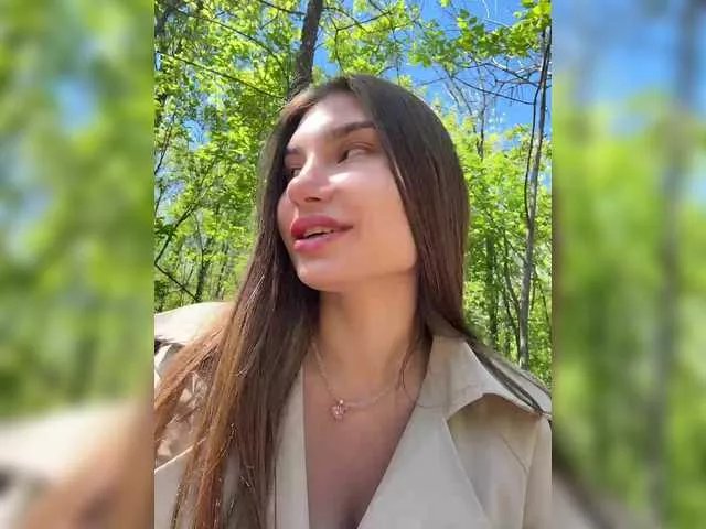 -EmilyBaby- on BongaCams