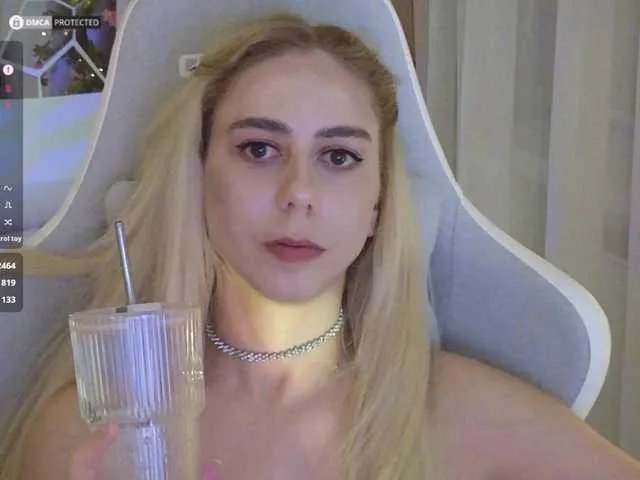 -Light-Fury- on BongaCams