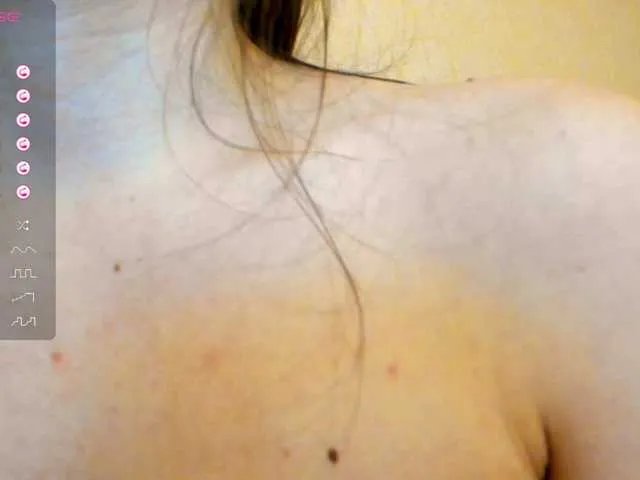 -Stormy- on BongaCams