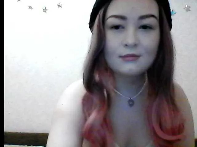 Freechat -tiny-nika- on BongaCams