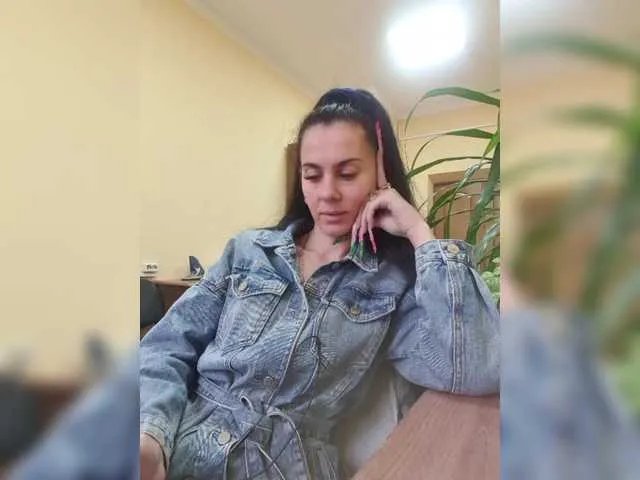 1Glorya1 on BongaCams