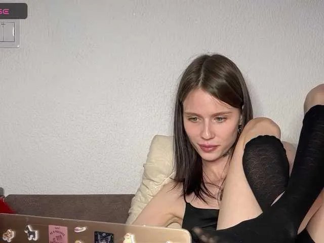 1NIGHT- on BongaCams