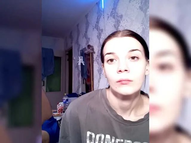 AdidasCoin — You rule, we obey.(3 tokens - one slap on the butt)  @total  @sofar  @remain 