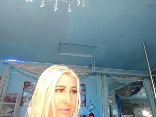 adrianna_fox on BongaCams