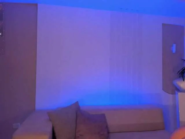 AlanaCraft on BongaCams