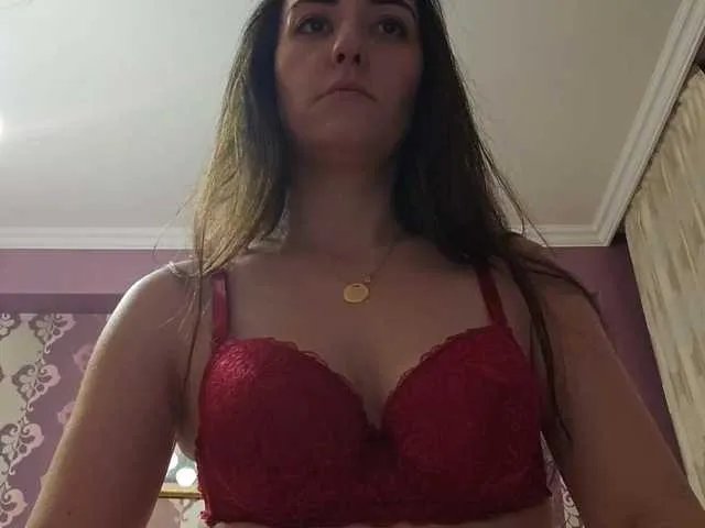 AlejandraDelane on BongaCams