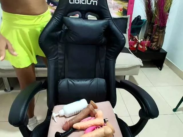 aleska20latina on BongaCams