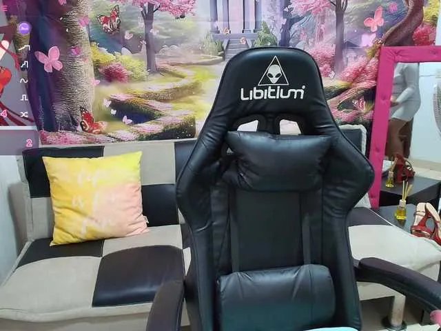 aleska20latina on BongaCams