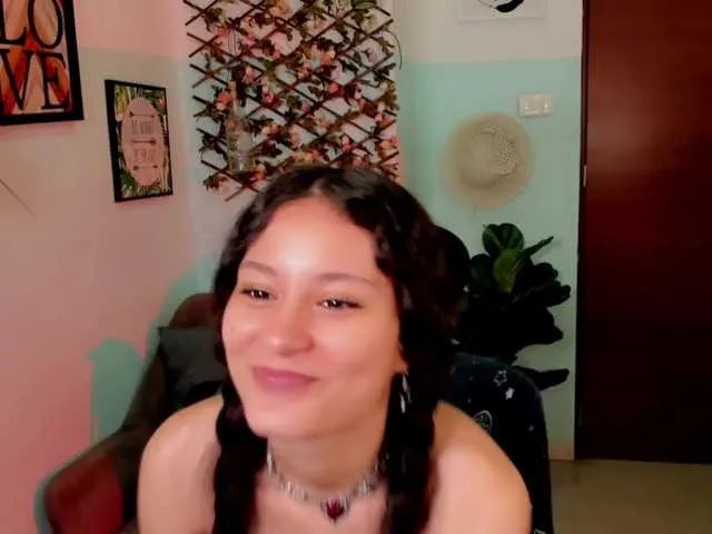 Alexa-Daddario on BongaCams