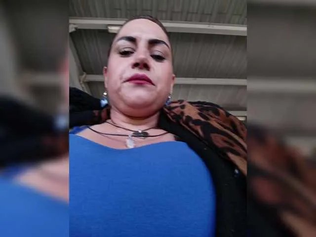 AlexaBrown12 on BongaCams