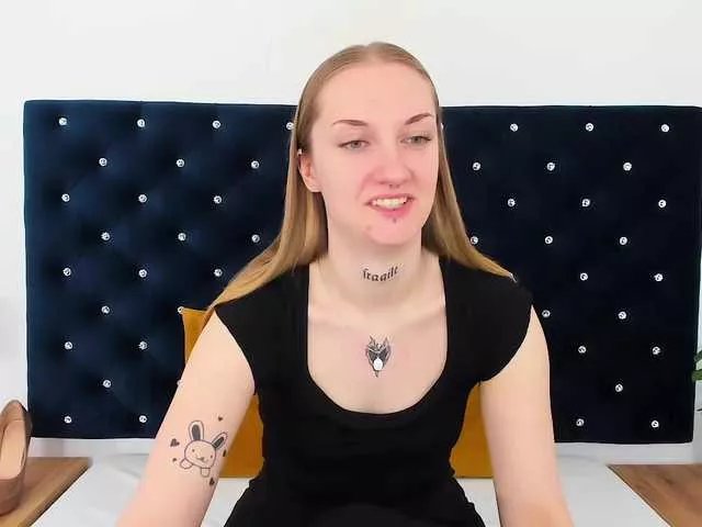 AlexaKisses on BongaCams