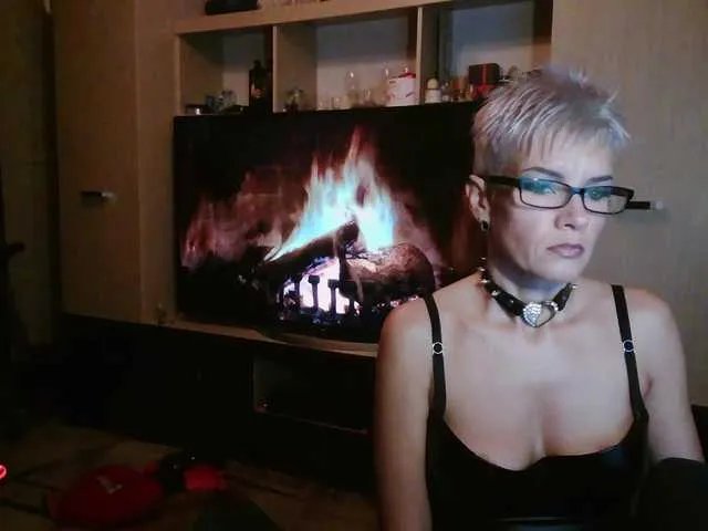 Alice69Sochi on BongaCams
