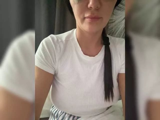 AliceSweet1 on BongaCams