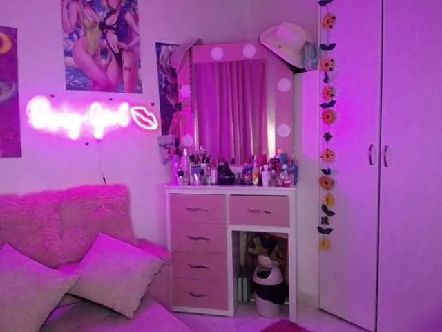 AliceVargas on BongaCams