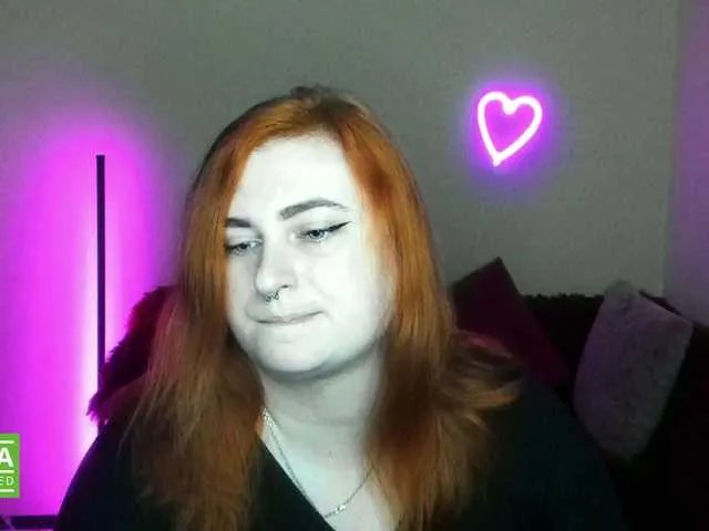 Aliciaredluv on BongaCams