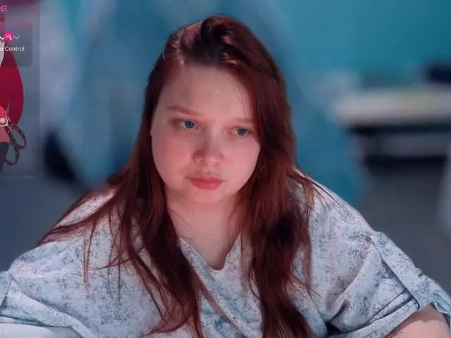 AlinaAdams on BongaCams