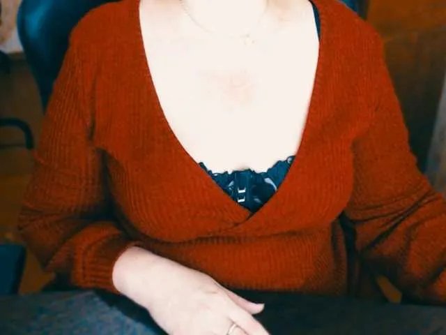 Alisa1917 on BongaCams