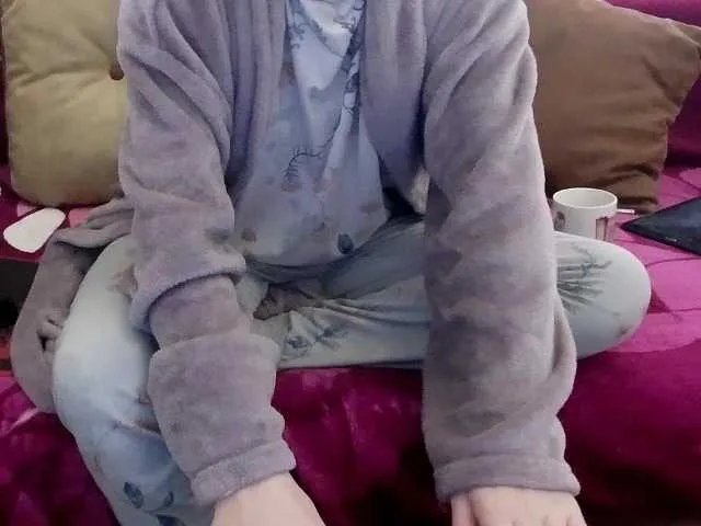 alissonone on BongaCams