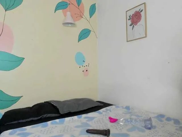 AlondraZaens on BongaCams