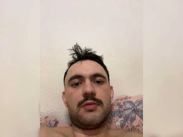 Alyonushka-And-Ivanushka on BongaCams