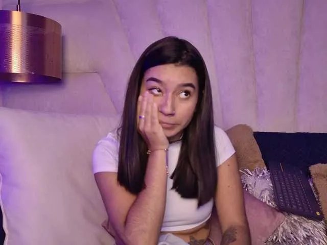 Alyssa-Ray on BongaCams