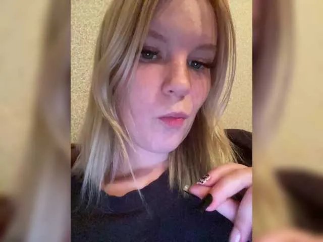 Amelia2004 on BongaCams