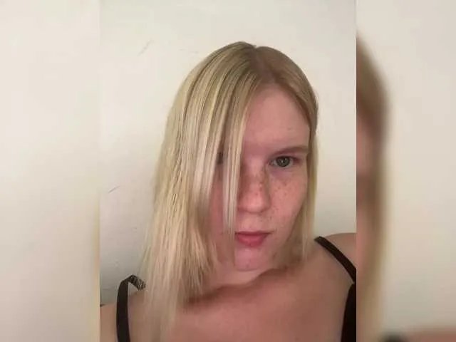Amelia2004 on BongaCams