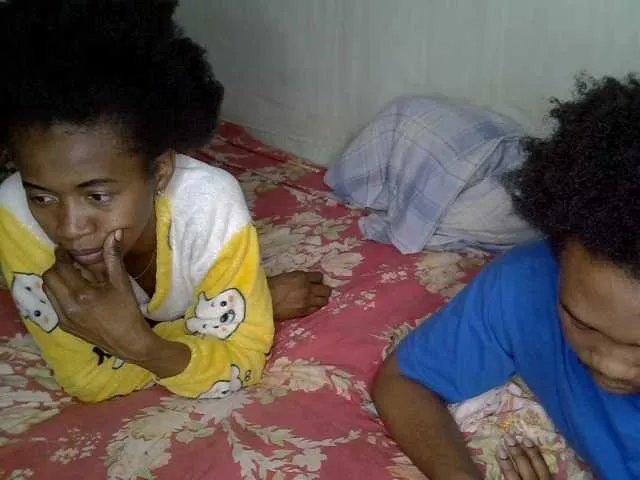 AmelieAndJames0919 on BongaCams