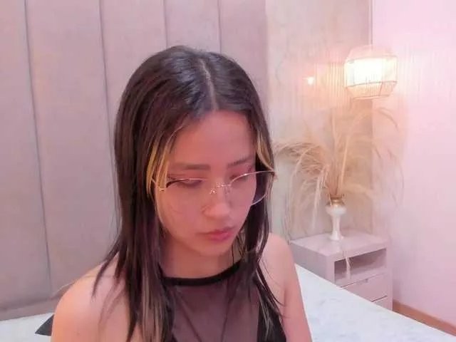 AmyJoness1 on BongaCams