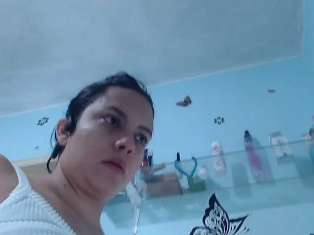 Freechat ana-loveee on BongaCams