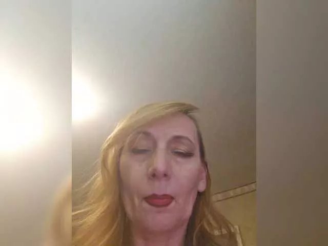 AngelikaMore on BongaCams