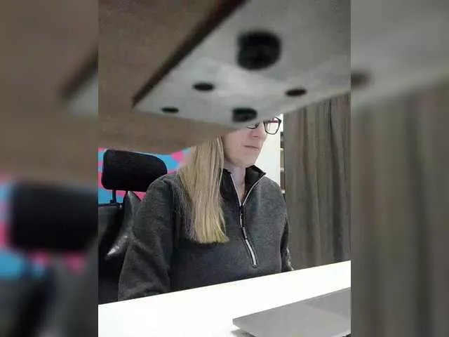 Angelinamik on BongaCams