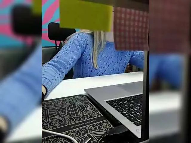 Angelinamik on BongaCams