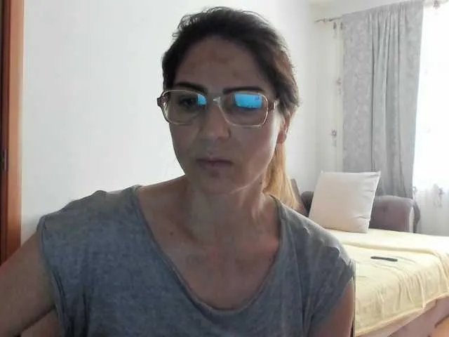 AngelNicolle on BongaCams