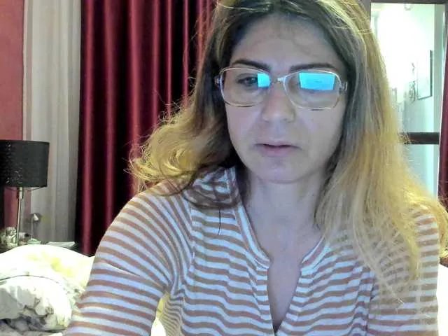 AngelNicolle on BongaCams