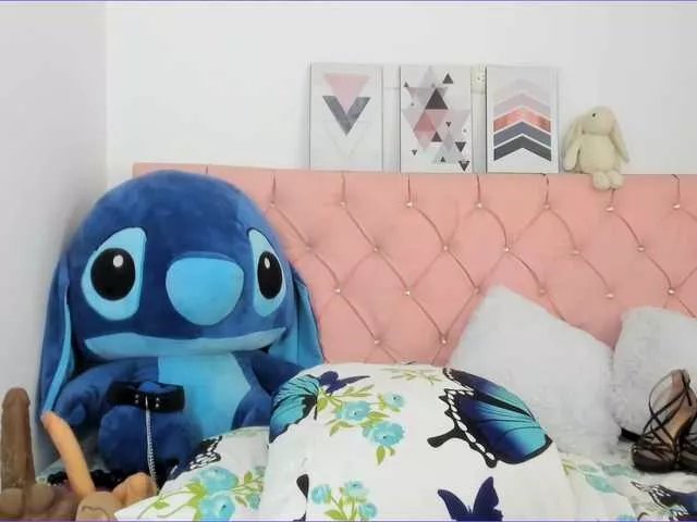 AngieCandy on BongaCams