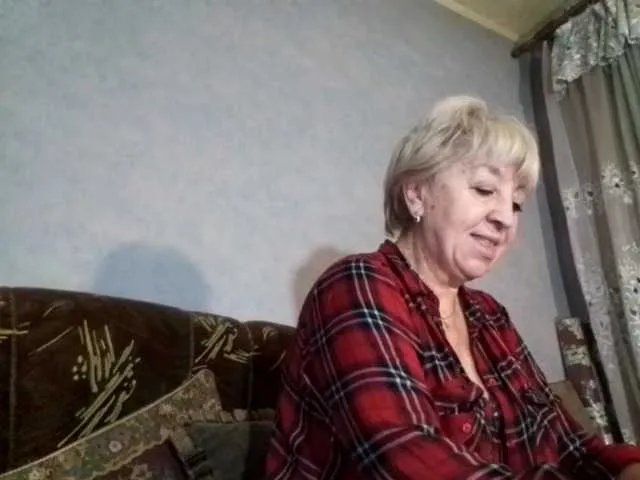 AnjelElinor on BongaCams