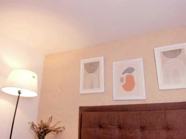 AntonellaBarone on BongaCams