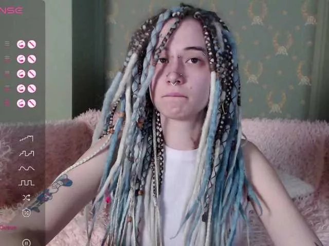 Anuskatz on BongaCams