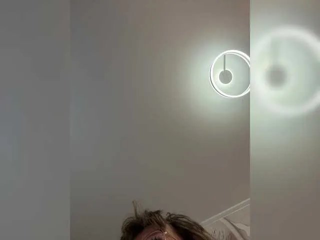 anyuta1212 on BongaCams