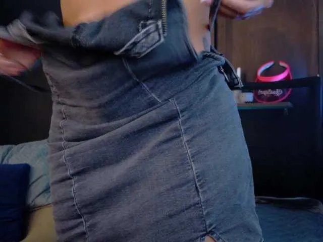 APRILHILL on BongaCams