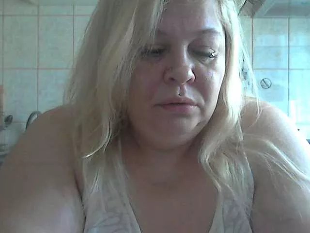 AriannaMilf on BongaCams