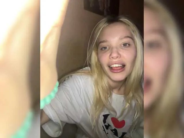 Arisharisha on BongaCams