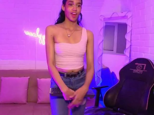 Freechat Artemiss-tay on BongaCams