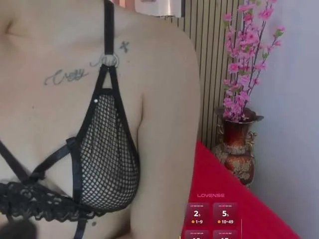 Ashley-7777 on BongaCams