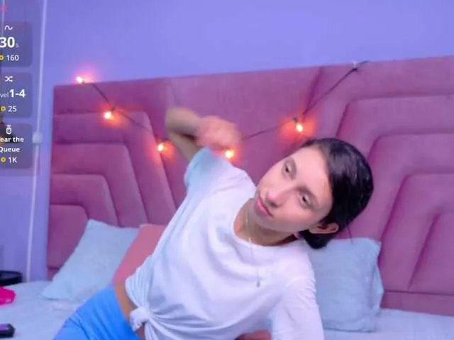 Beautifulskinny18 on BongaCams