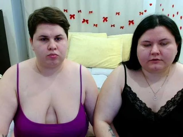 BeckyAndEllen on BongaCams