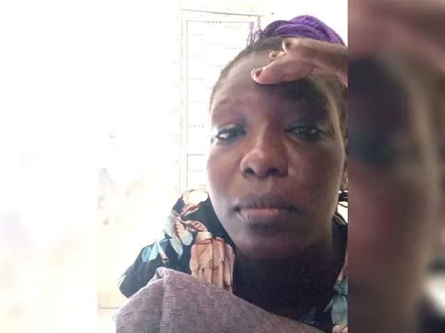 Blaqlover on BongaCams