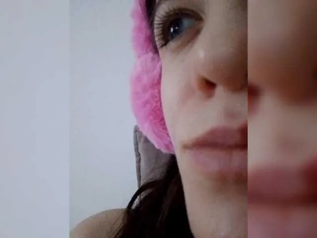 Bogina2 on BongaCams
