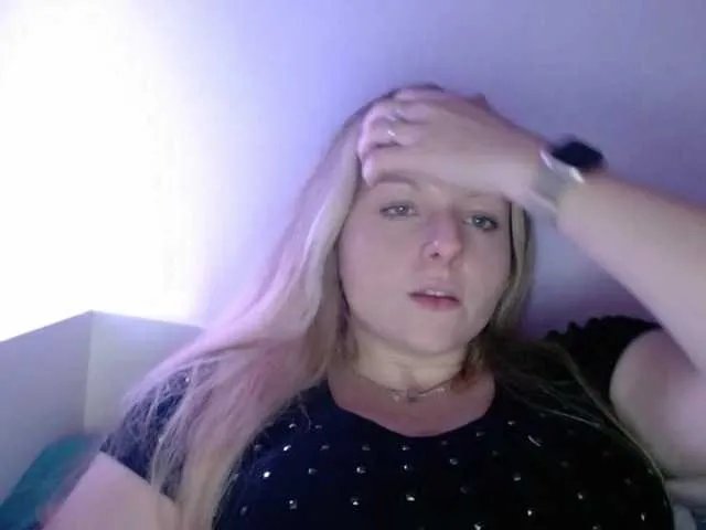 BritneyBlond on BongaCams